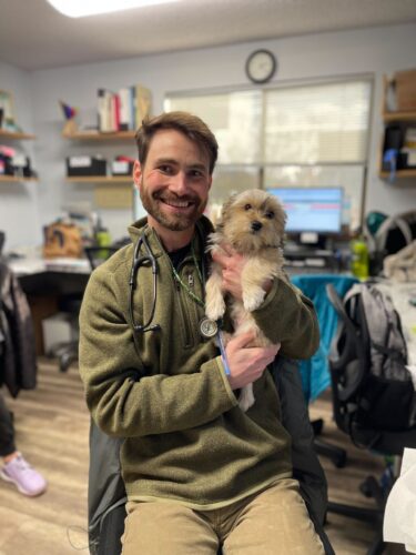 Bothell Pet Hospital Dr. Camper